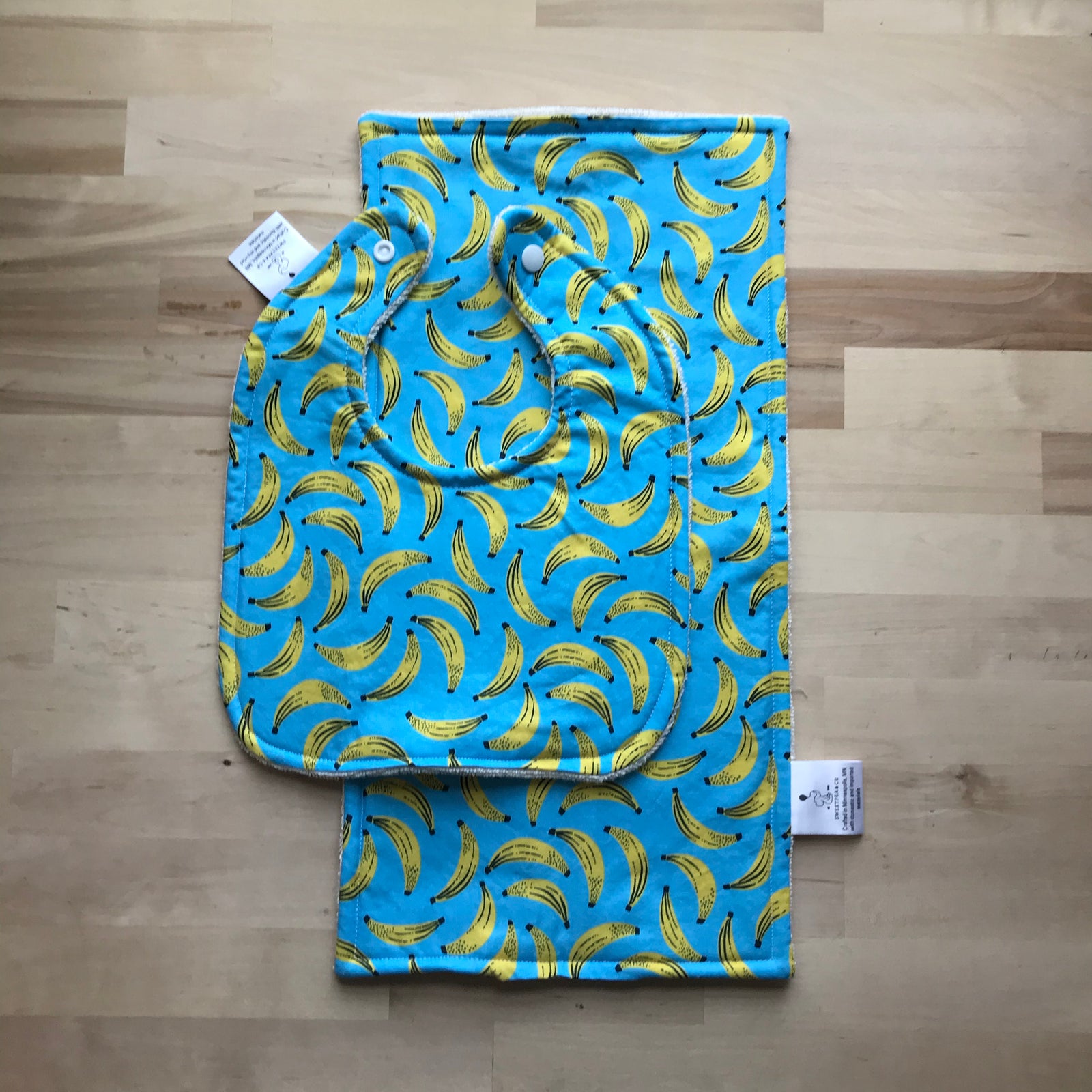 baby bib and extra long burp cloth